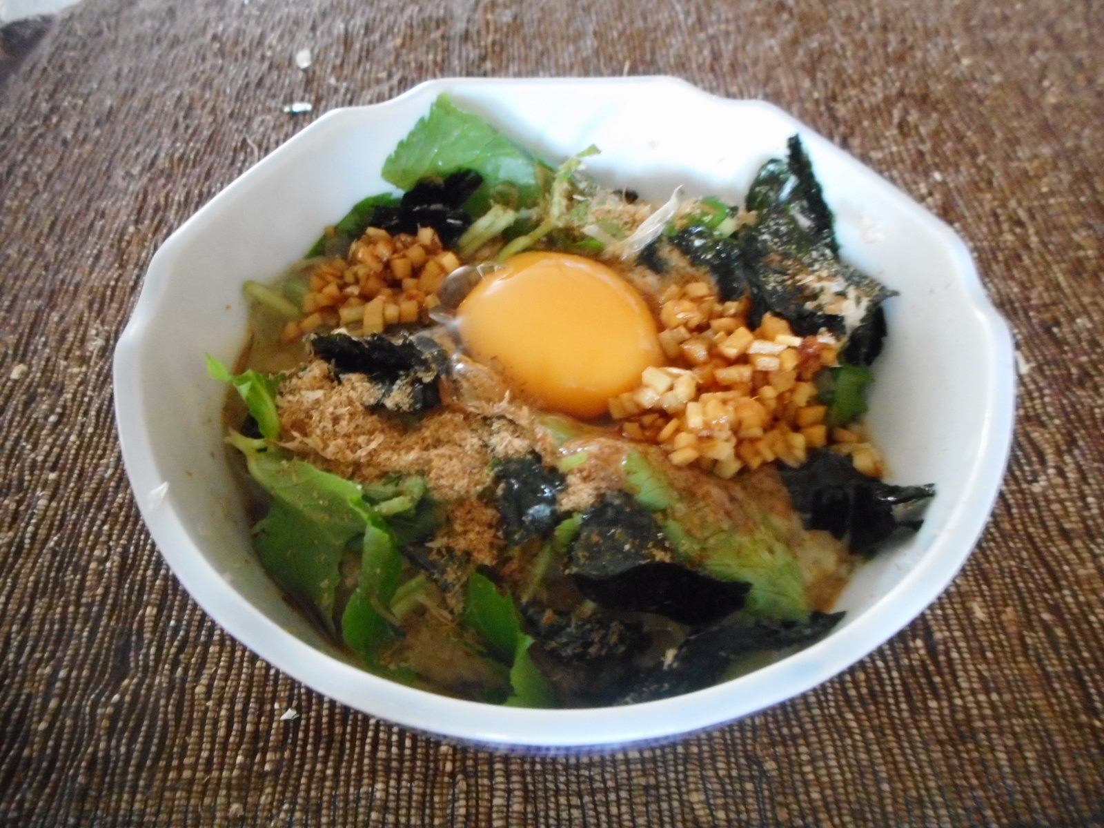 生姜ダレと三つ葉の卵かけご飯