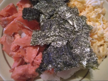 【めっちゃ簡単♪】みんな大好き♡三色丼