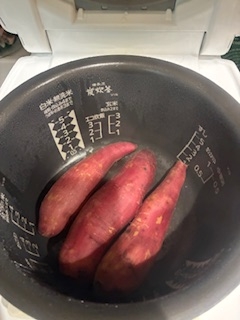 炊飯器でふかし芋　さつまいも