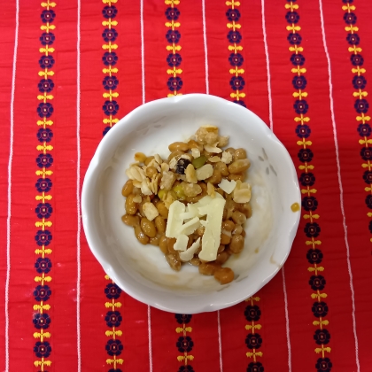 チーズカリサク納豆（天かすorグラノーラ）