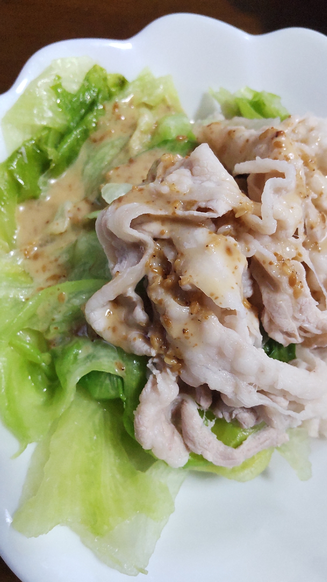 レタスと豚肉のホットサラダ