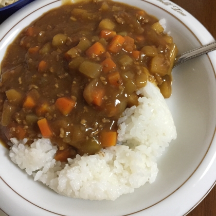 時短でお手軽♪トマトキーマカレー