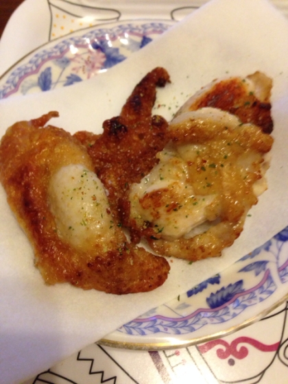 鶏皮パリパリ塩レモン焼き