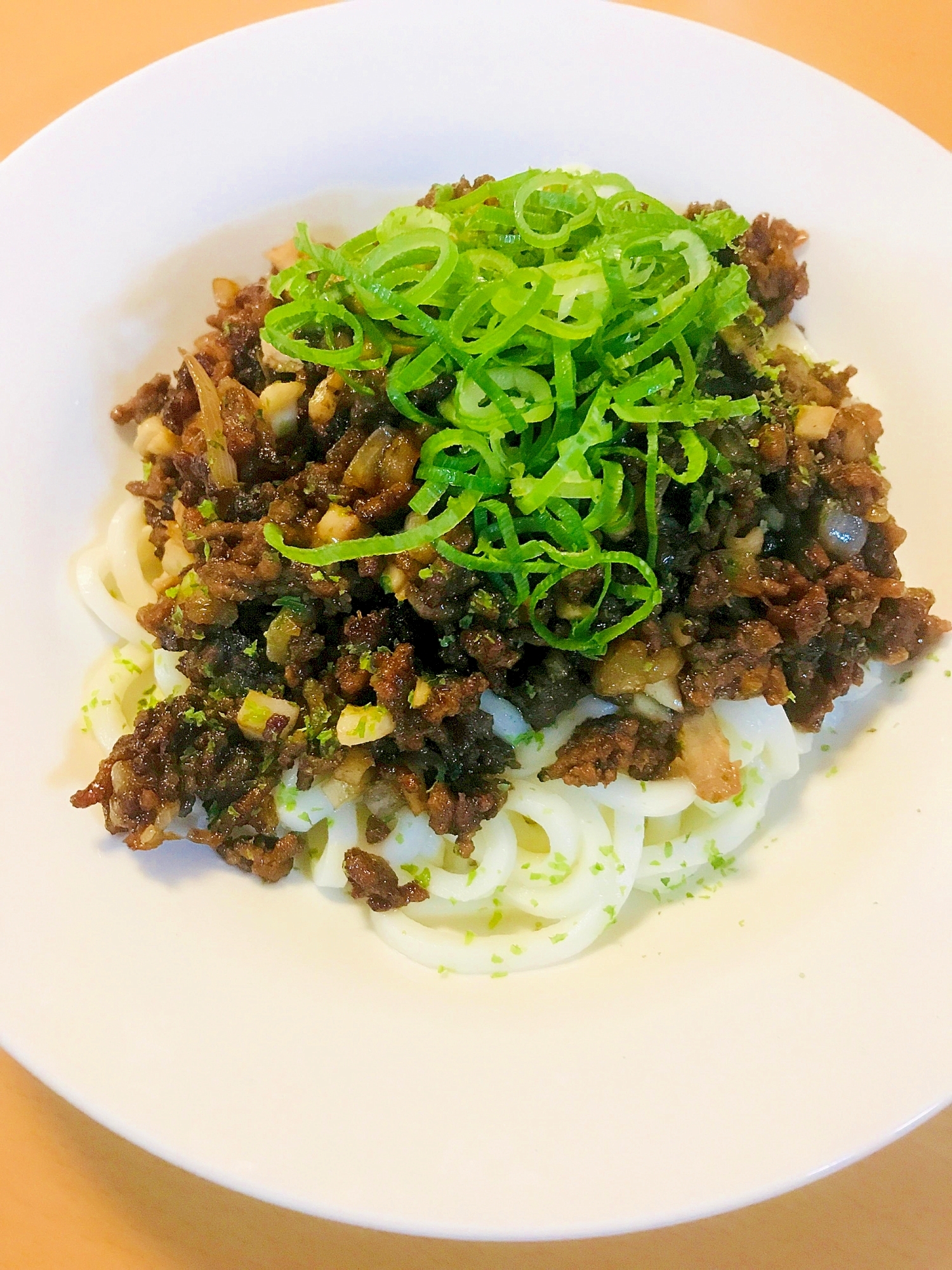 合い挽き肉＆玉ネギの肉味噌うどん