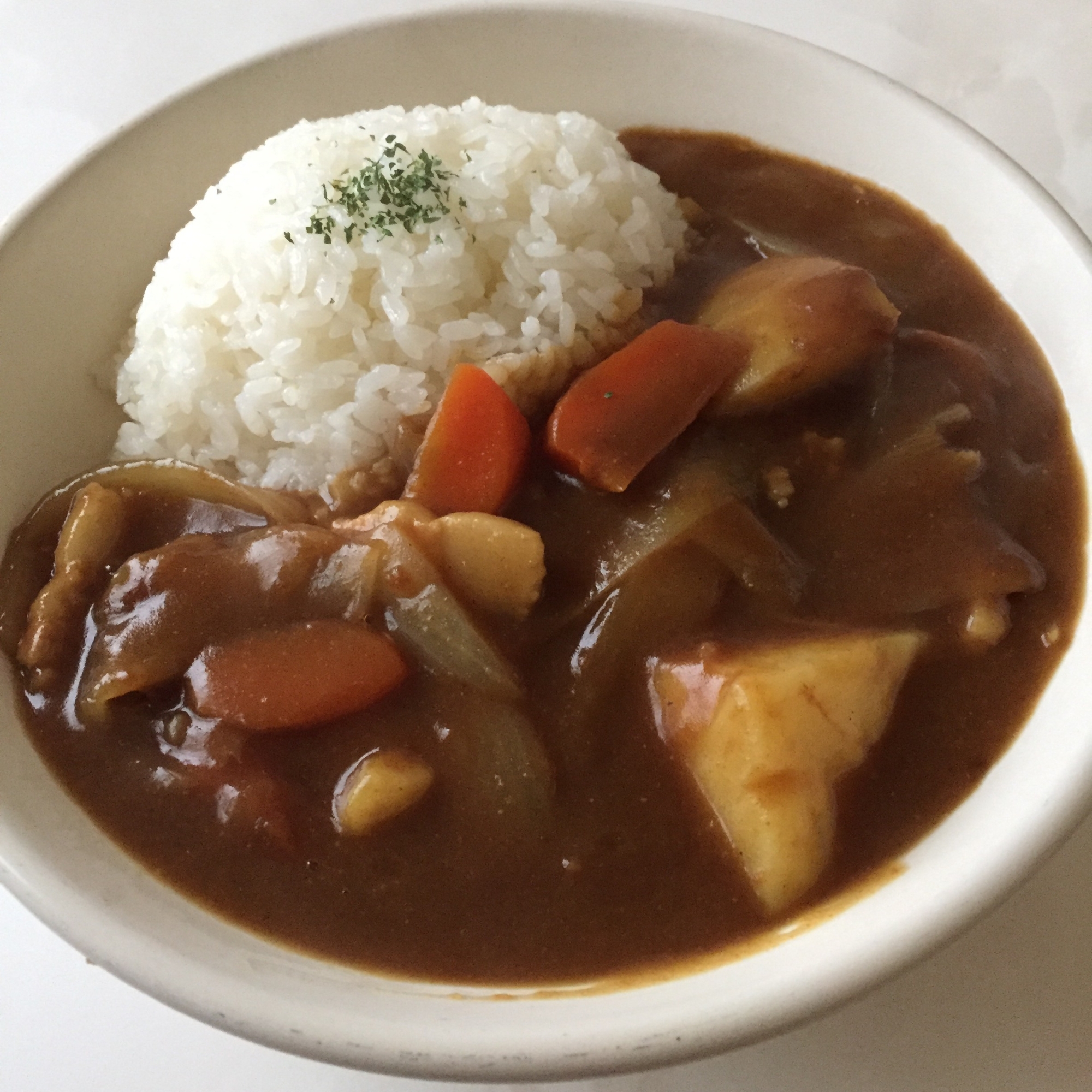 味噌とはちみつがコクのある隠し味のカレー♪