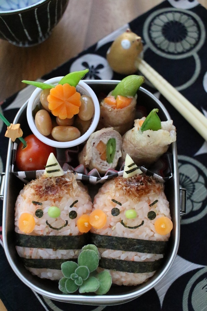 節分キャラ弁＊赤鬼キッズおにぎり