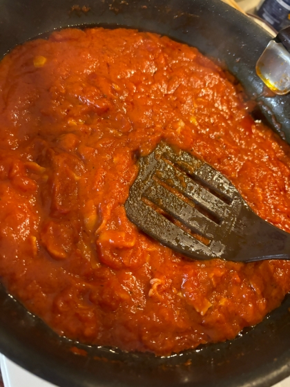 色々使えて便利！完熟トマトで作るトマトソース