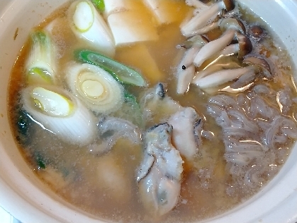 牡蠣ネギ豆腐鍋