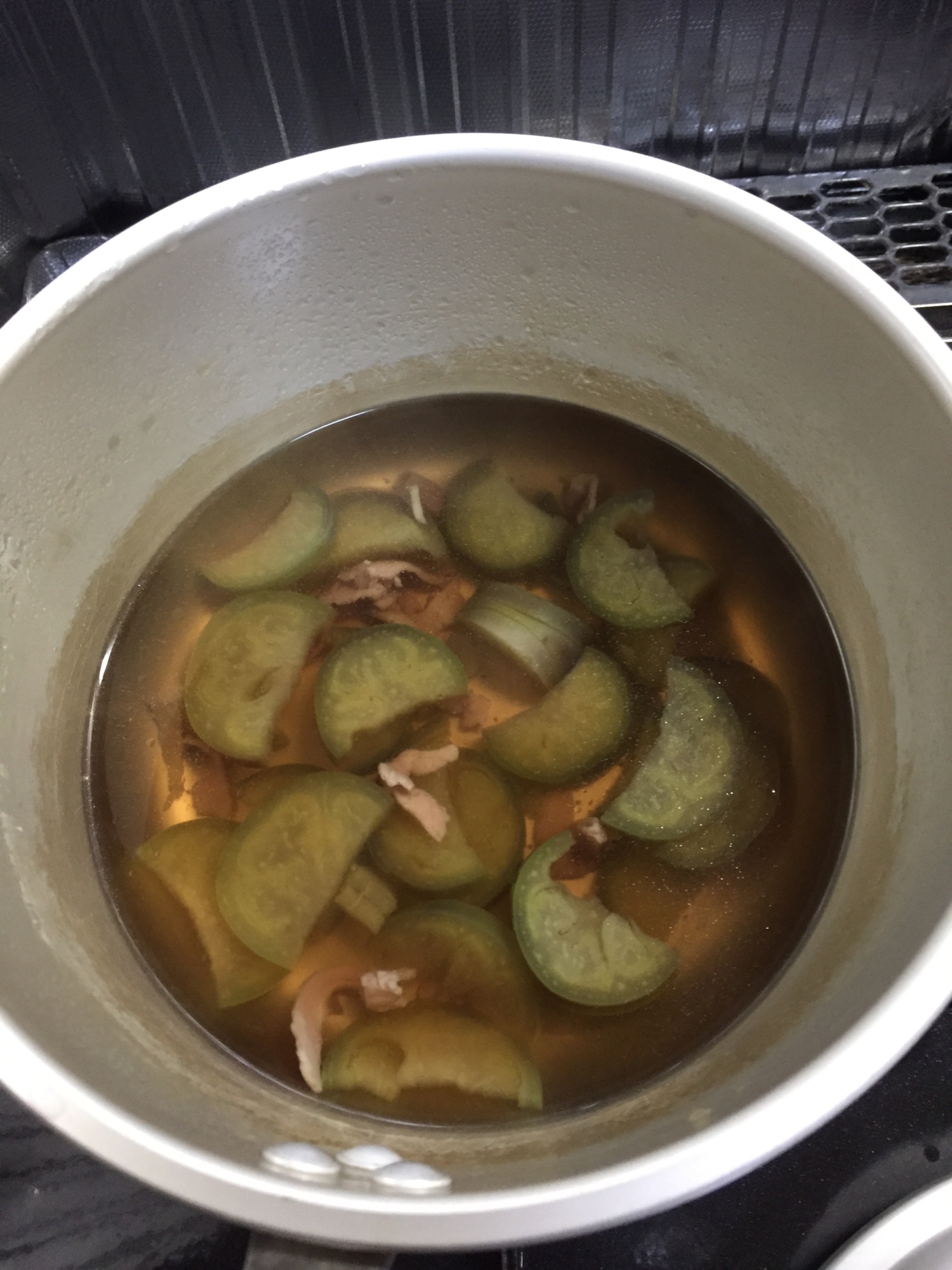 離乳食 ナスとハムの煮物