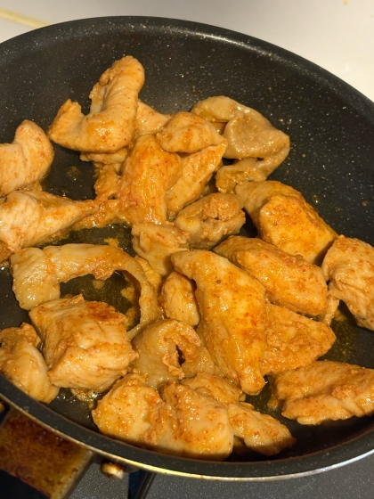 鶏むね肉のピリ辛焼き
