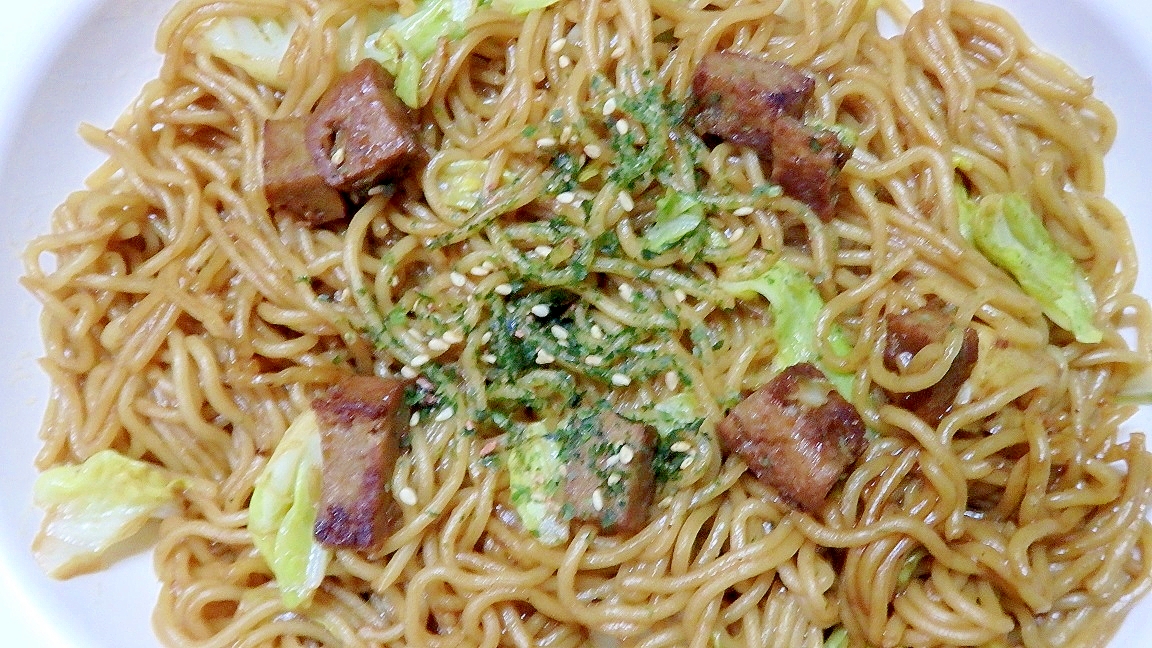 ペヤングソースやきそば風焼きそば レシピ 作り方 By ななこっち 楽天レシピ ペヤングソースやきそば風焼きそば レシピ 作り方 By ななこっち 楽天レシピ