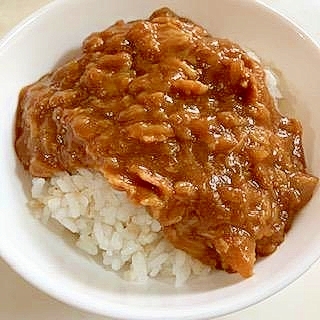 キャベツたっぷり　ポークカレー
