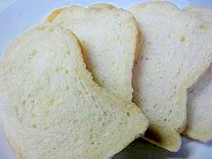 いつもの材料で白食パン（ＨＢ）