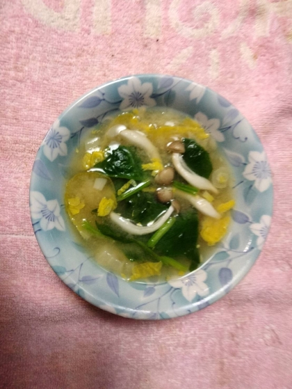 菜の花としめじの味噌汁