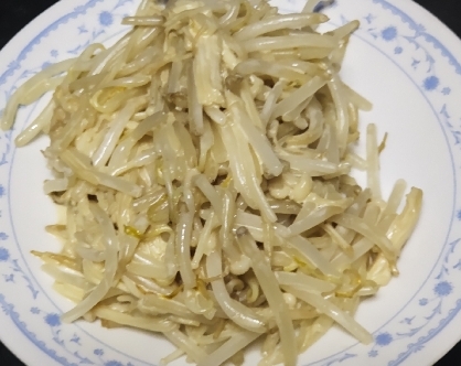もやしと　えのきの　マヨポン炒め