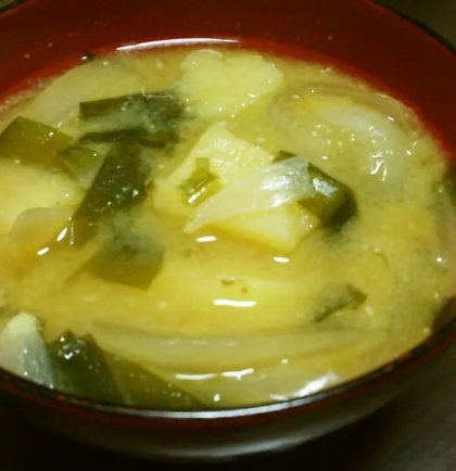 〜ゴロゴロじゃがいものお味噌汁〜