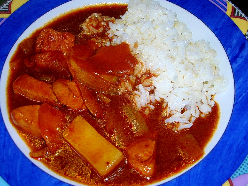 トマト風味のカレー♪