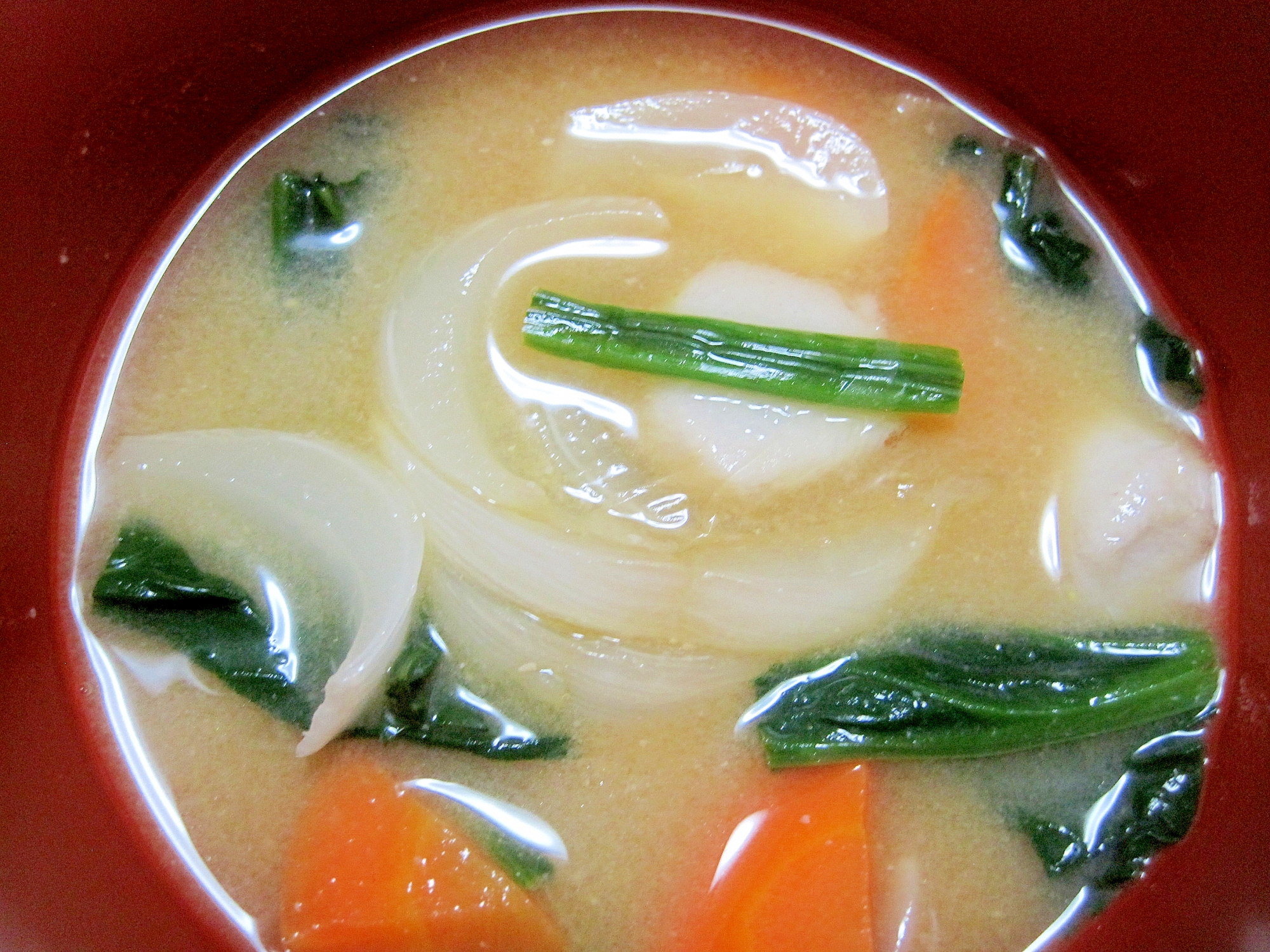 ほうれん草と里芋のお味噌汁 レシピ 作り方 By Yukkiy8 楽天レシピ