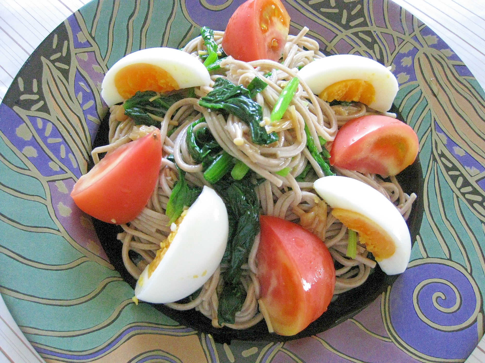 夏にサッパリ!なめ茸で簡単☆蕎麦サラダ