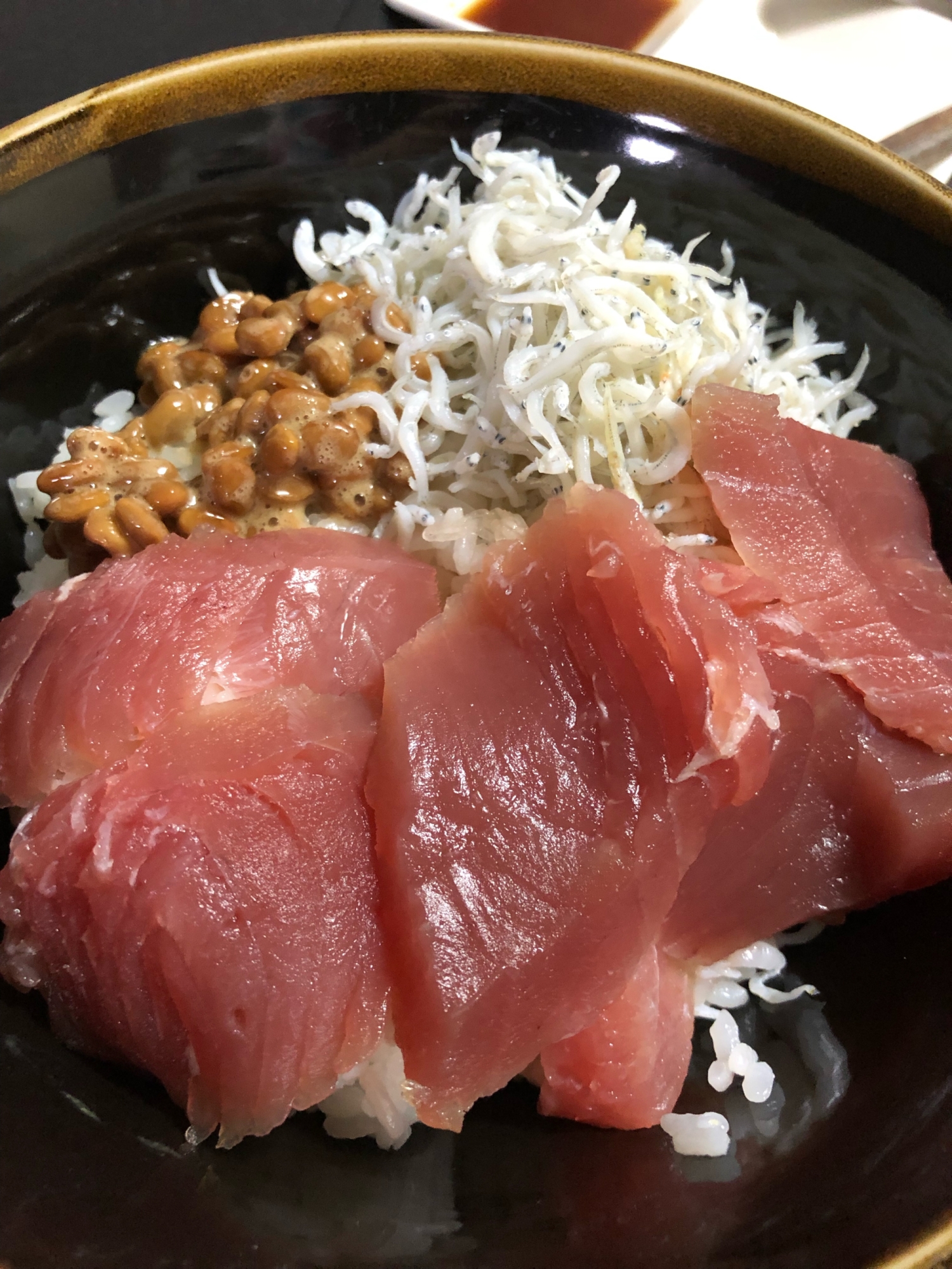 簡単な海鮮丼