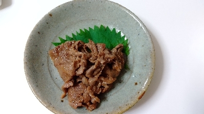 大葉のお皿♪豚肉or牛肉の焼き肉✧˖°