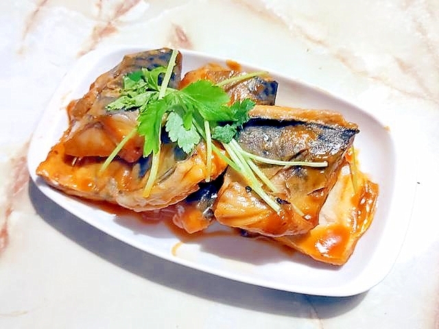 缶詰よりも美味しい?生サバから作る辛みそ煮♪