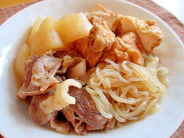 豚肉と大根と厚揚げと糸こんにゃくの煮物♪