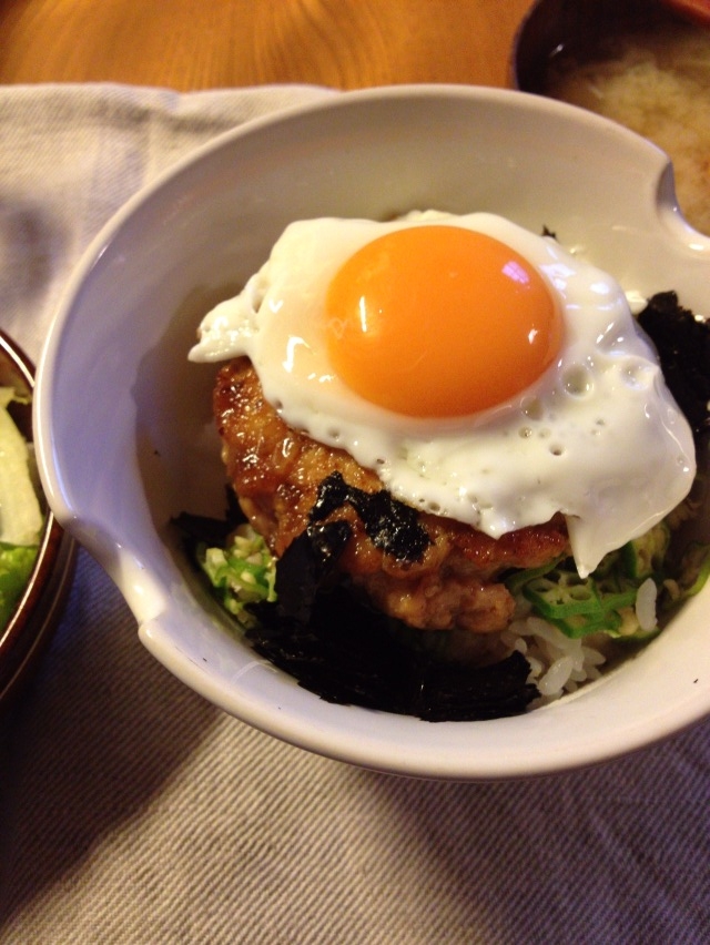 とりつくね丼