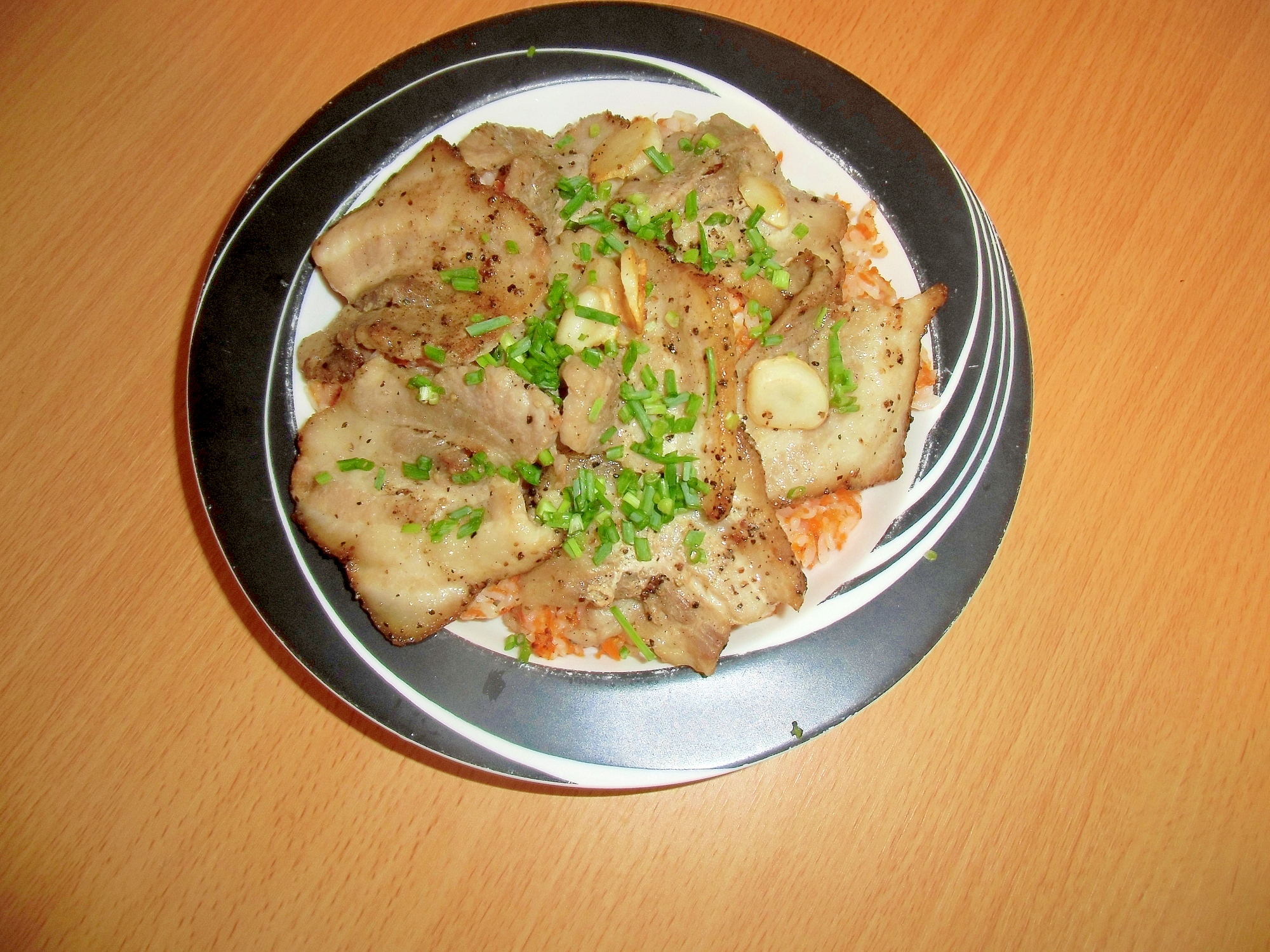 豚バラステーキの豆腐マヨ丼