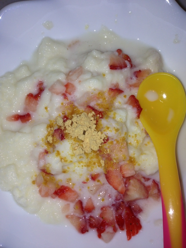 離乳食中期に イチゴときな粉のパン粥 レシピ 作り方 By 楽天レシピ 離乳食中期に イチゴときな粉のパン粥 レシピ 作り方 By 楽天レシピ