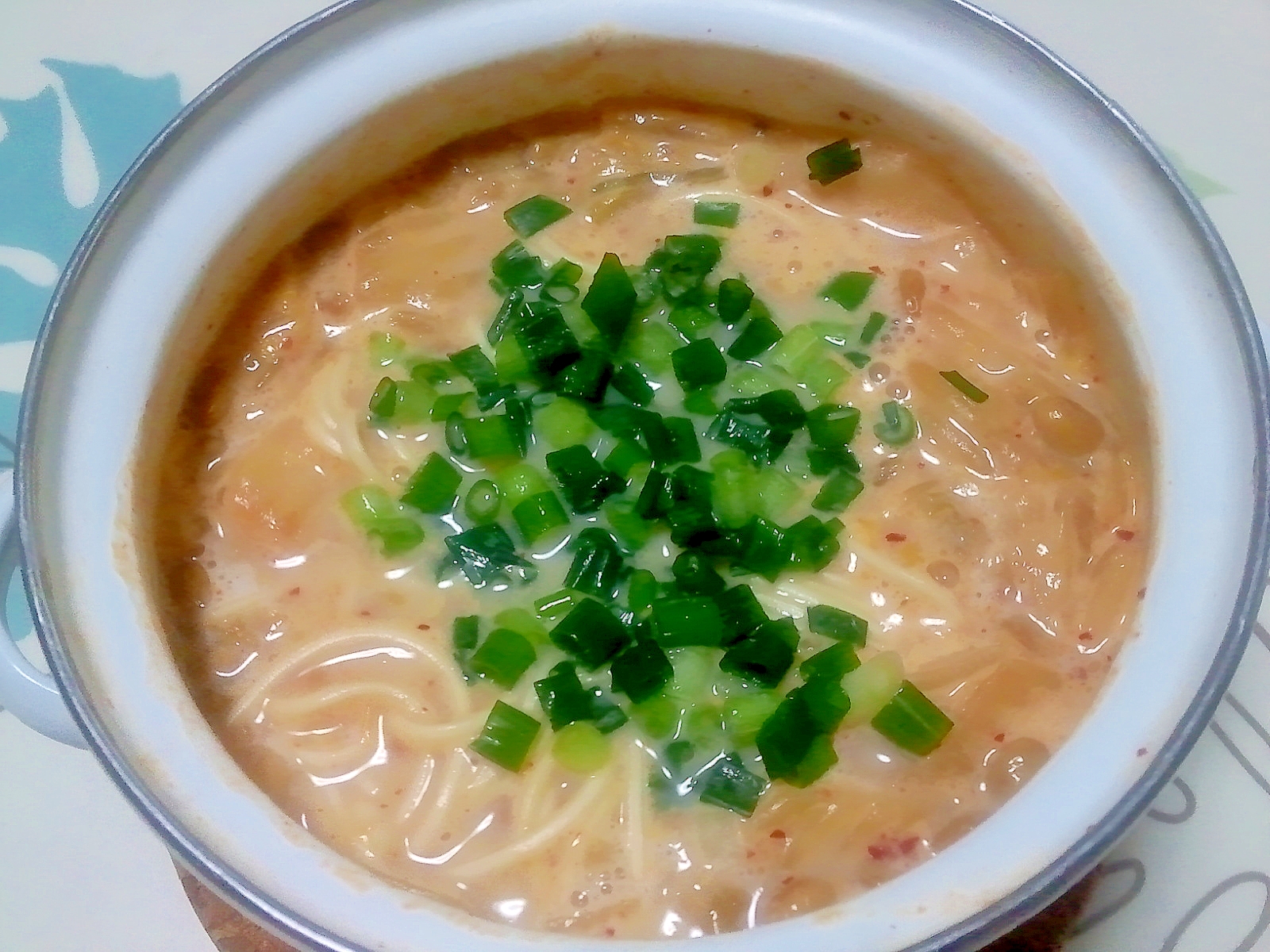 豚骨スープ風キムチ麺＋＋