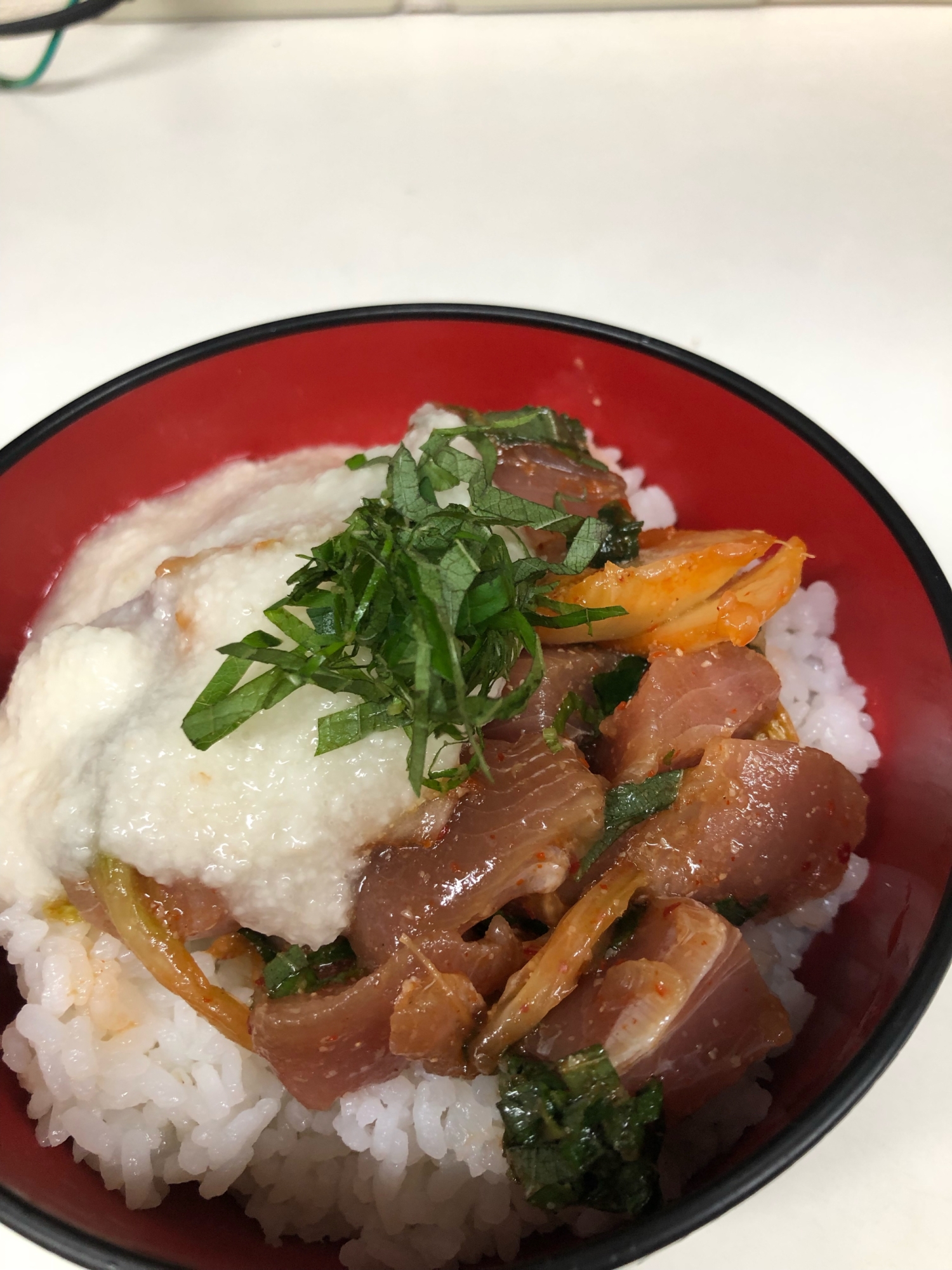 トロロかけマグロキムチ丼