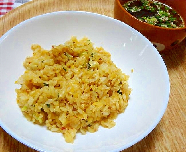 青梗菜とカニカマの炒飯