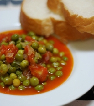トルコ家庭料理★グリーンピースのトマト煮込み