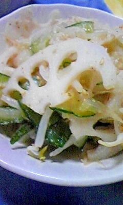 レンコンのゴマ中華サラダ