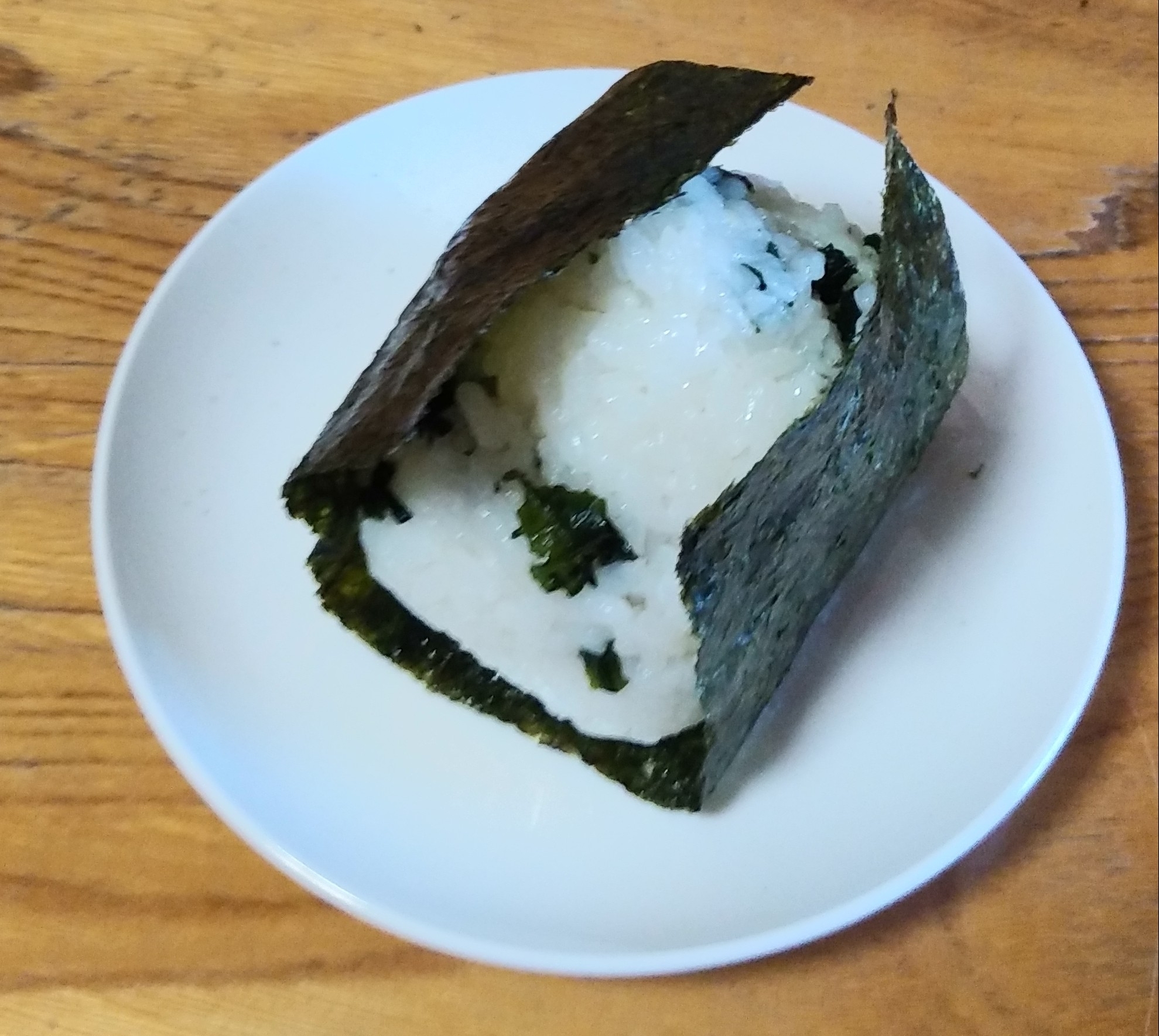 ワカメあおさおにぎり