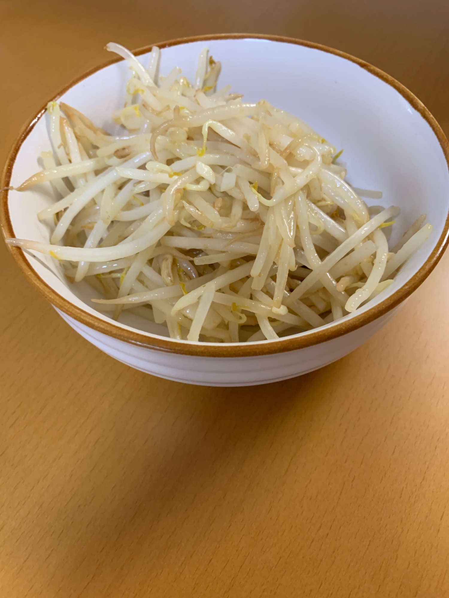 もやしのガーリック柚子胡椒炒め