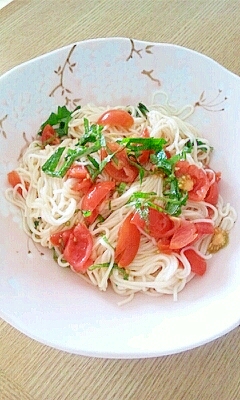 トマトと大葉のヘルシー素麺 レシピ 作り方 By もも 楽天レシピ