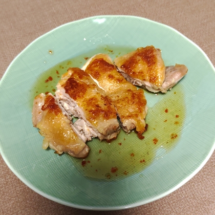 しっとり！胸肉で簡単な鶏肉ソテー