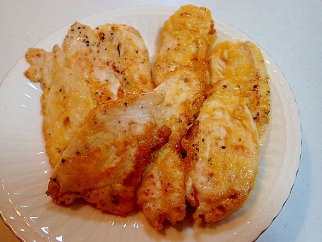 お弁当に　❤鶏ムネ肉の卵ソテー❤