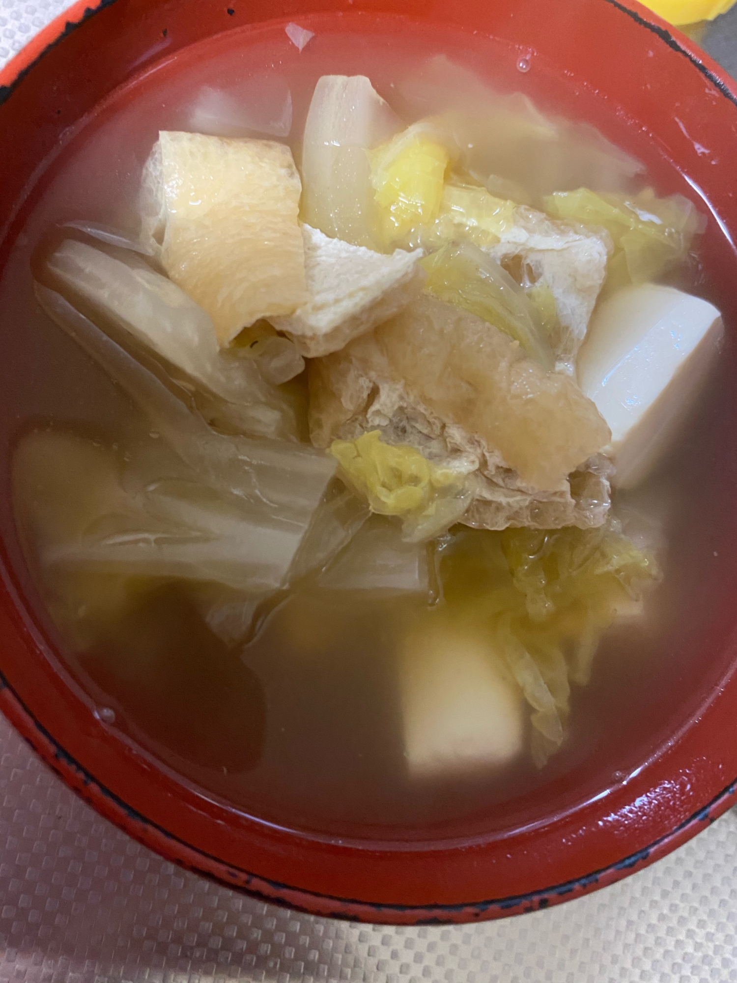 白菜とお豆腐のおすまし汁