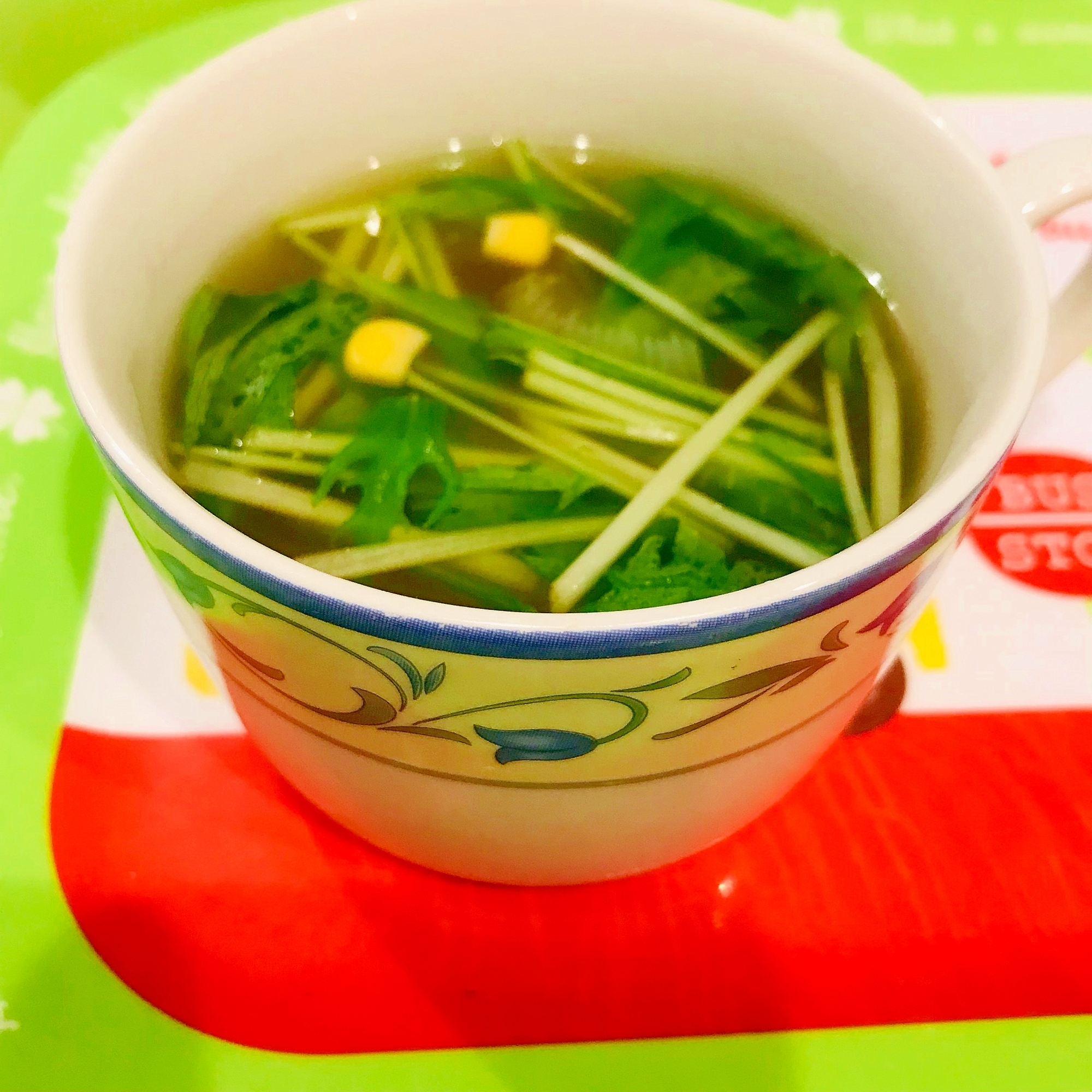 ★中華スープ★玉ねぎと水菜