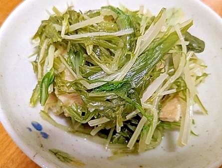 水菜と　油あげの　煮びたし