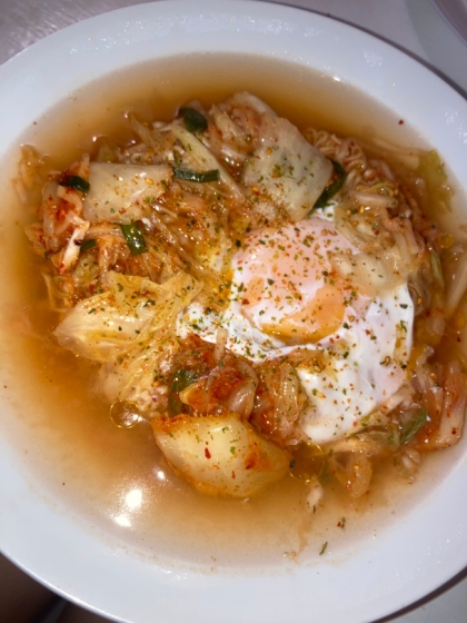 ピリ辛キムチチキンラーメン