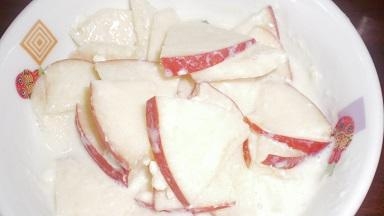 スキムミルク豆乳ヨーグルトりんご