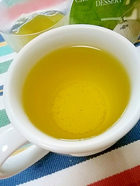ホッと☆ほんのりメロン風味緑茶♪