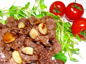 牛薄切り肉のニンニクたっぷり炒め レシピ 作り方 By コスモス2012 楽天レシピ