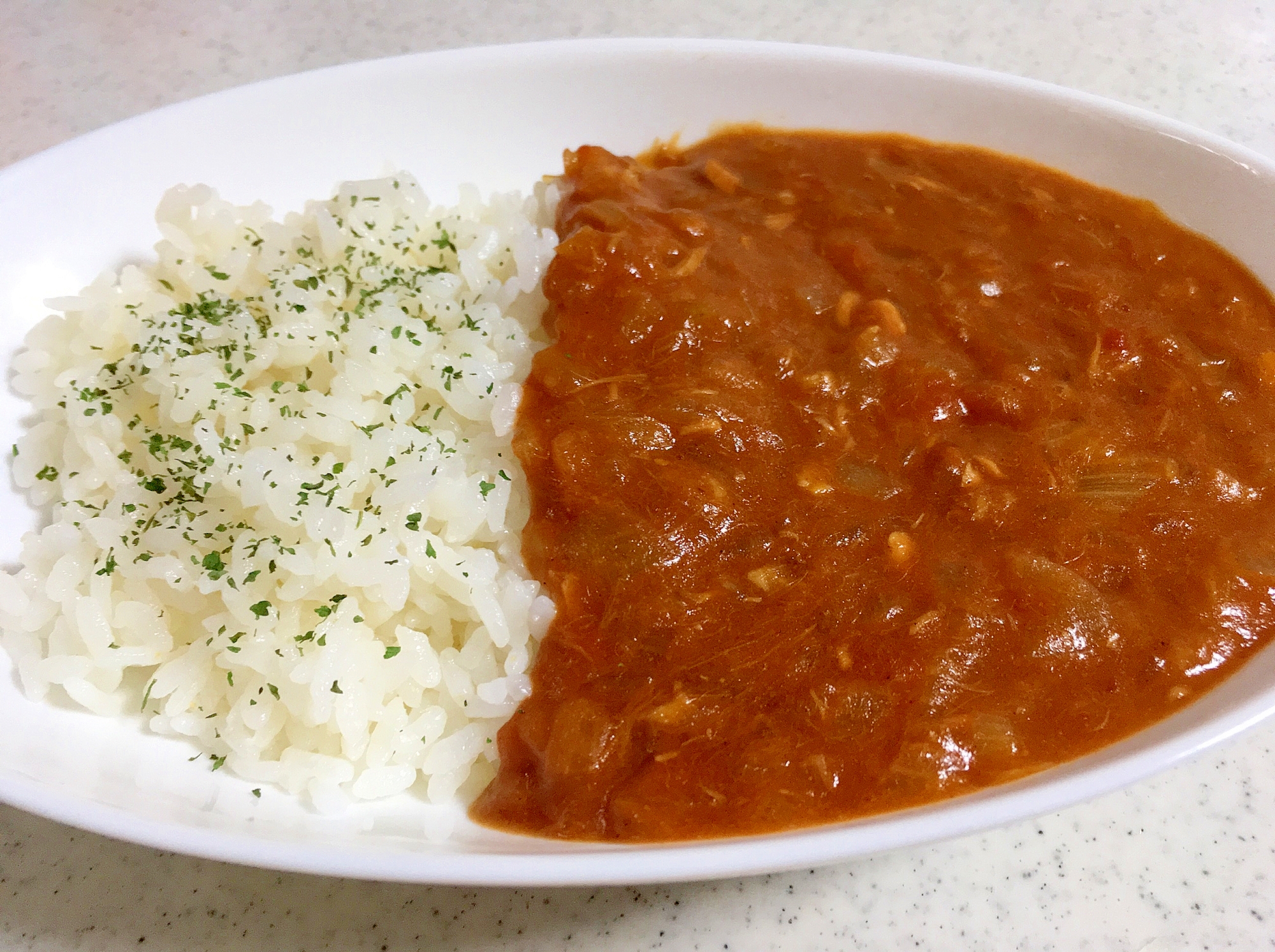 ツナと玉ねぎのトマトカレー