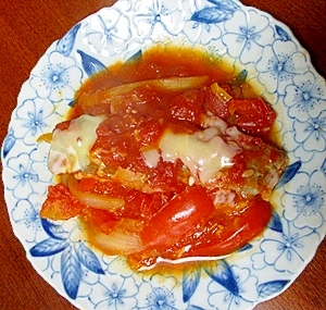 綺麗になる鮭の完熟トマト煮