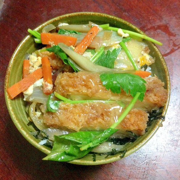 野菜たっぷり ヘルシーかつ丼 芋茎 人参 三つ葉 レシピ 作り方 By とりあえず乾杯 楽天レシピ 野菜たっぷり ヘルシーかつ丼 芋茎 人参 三つ葉 レシピ 作り方 By とりあえず乾杯 楽天レシピ